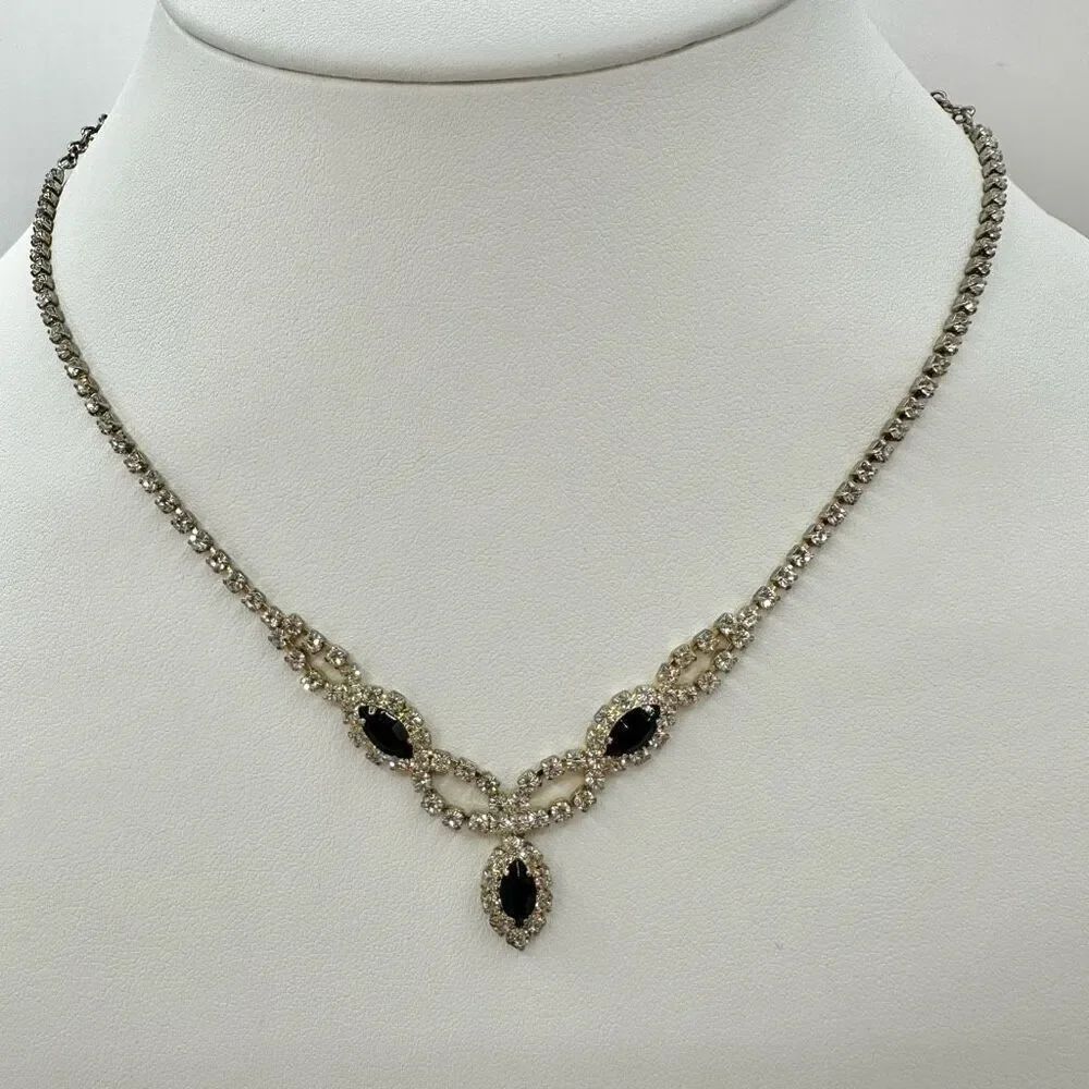 Rhinestone necklace